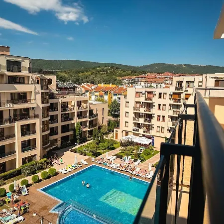 Appartement Top-floor 2br With King Bed & View